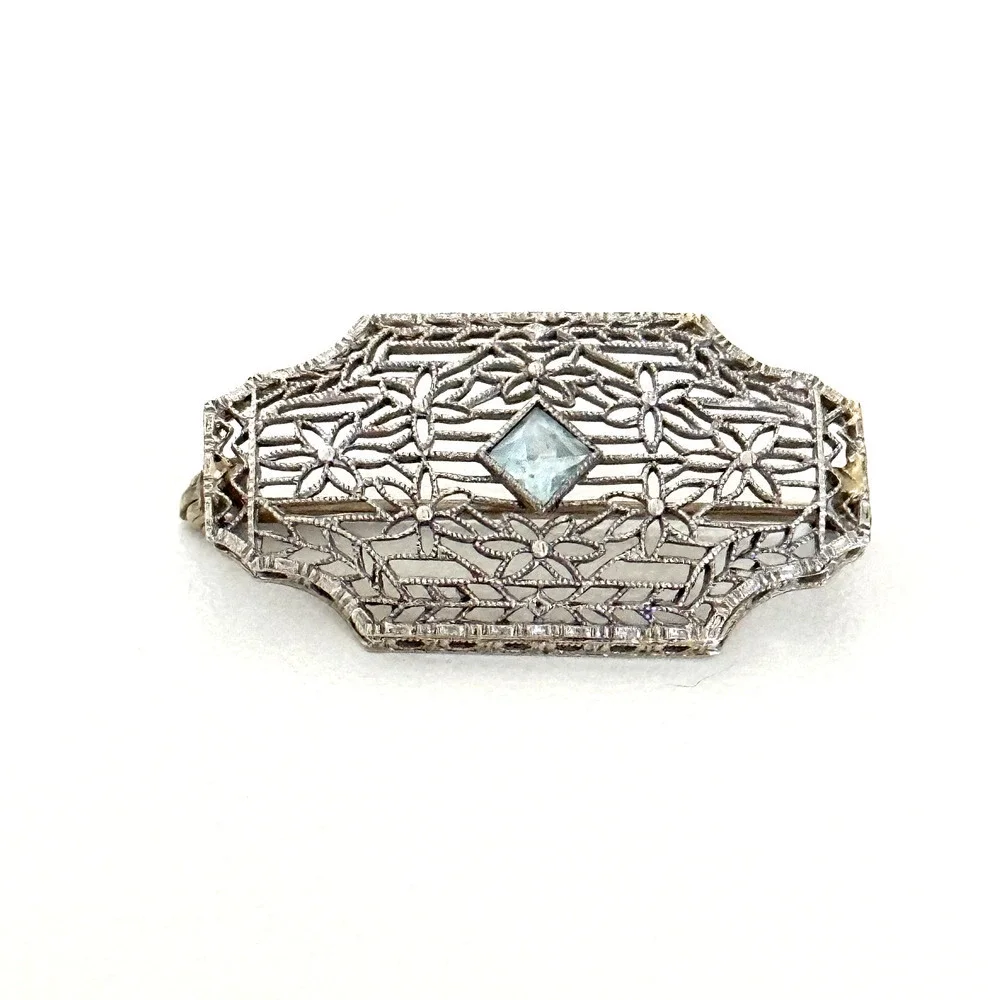 Antique 14K Solid White Gold Aquamarine Intricate Floral Detail Bar Brooch Pin